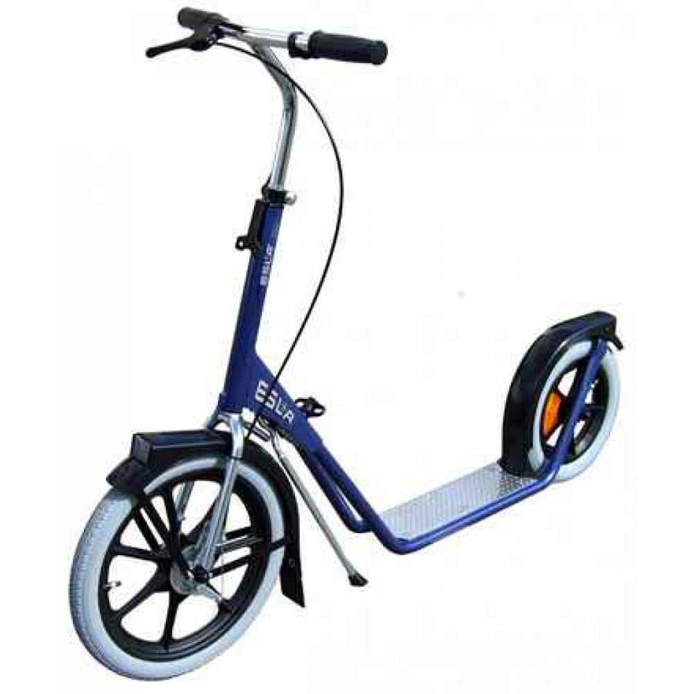 Potkulauta Esla 4102 nopeuttaa liikkumista. Väri sininen.