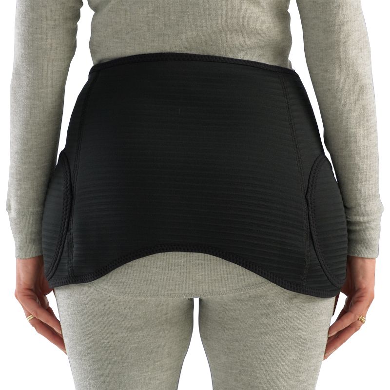 Safehip Active -lonkkasuojavyö on tarkoitettu miehille ja naisille, joilla on kasvanut riski lonkkamurtumille. Kuva takaapäin.