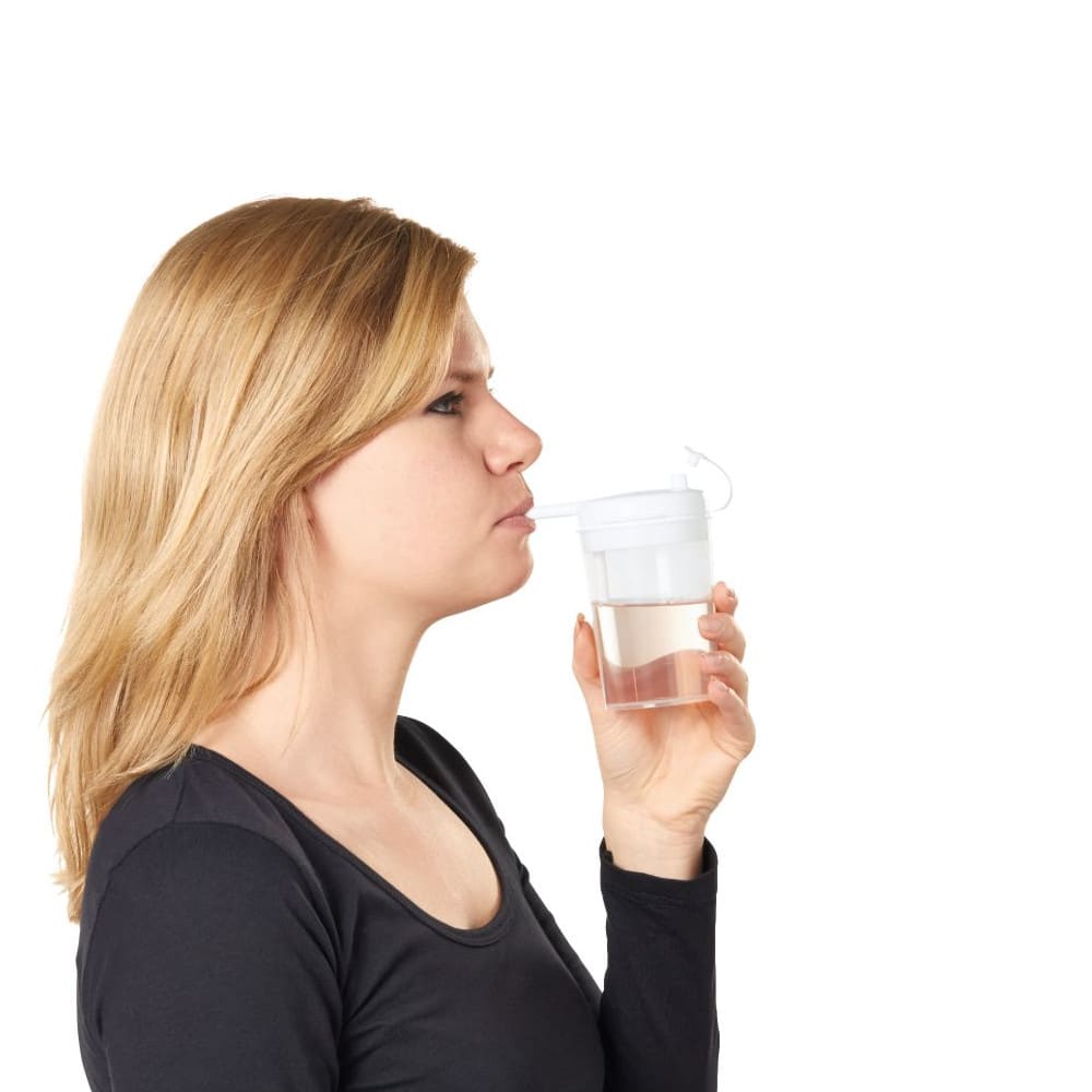 Nokkamuki Novo 2 pilliä säätele juomamäärää myös pystyasennossa juoden.