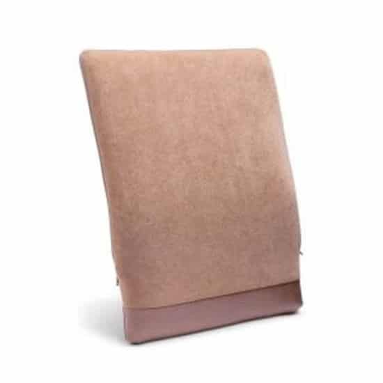 Spina-Bac selkätuki väri ruskea tukee hyvin ristiselkää. Säädettävä, jolloin selkä pääsee oikeaan asentoon. Sopii kaikille, jotka istuvat paljon.