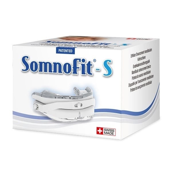 Kuorsaus- ja uniapneakisko Somnofit-S pienemnpi malli pitää alaleuan ja kielen oikeassa asennossa ja ehkäisee kuorsaamista.