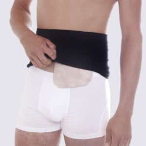 Avannetuubi StomiTube miehille ja naisille, väri musta auttaa avannepussia pysymään paikoillaan.