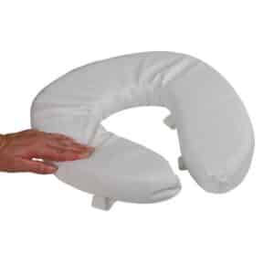 Wc-istuimen korottaja 5cm paksu, pehmeä ja mukava. Kiinnitetään tarralenkeillä.