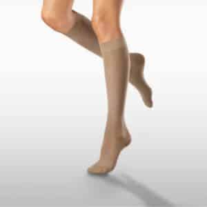 Hoitosukat polvipituus Venosan 7002 ADH CCL2 umpikärki silikonireuna beige